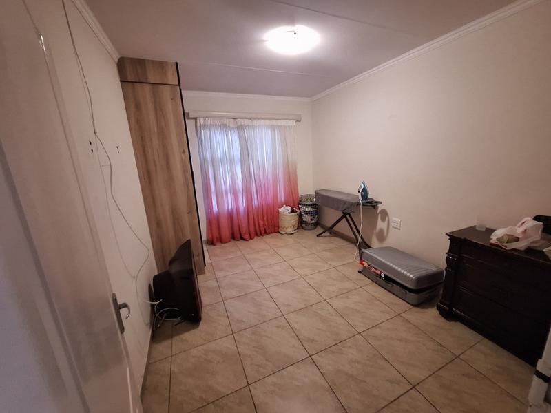 4 Bedroom Property for Sale in Amandasig Gauteng