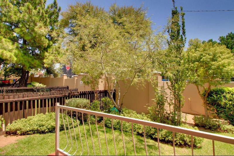 2 Bedroom Property for Sale in Paulshof Gauteng