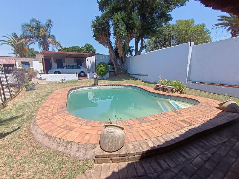 2 Bedroom Property for Sale in Primrose Gauteng