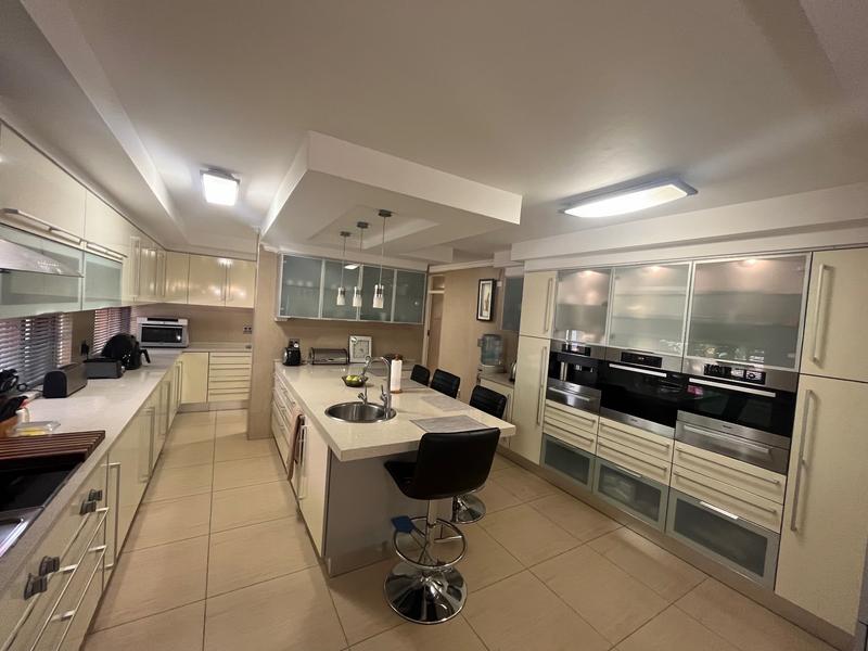 To Let 5 Bedroom Property for Rent in Waterkloof A H Gauteng