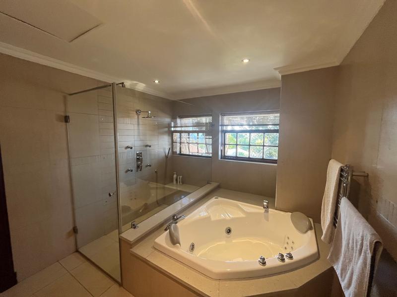 To Let 5 Bedroom Property for Rent in Waterkloof A H Gauteng