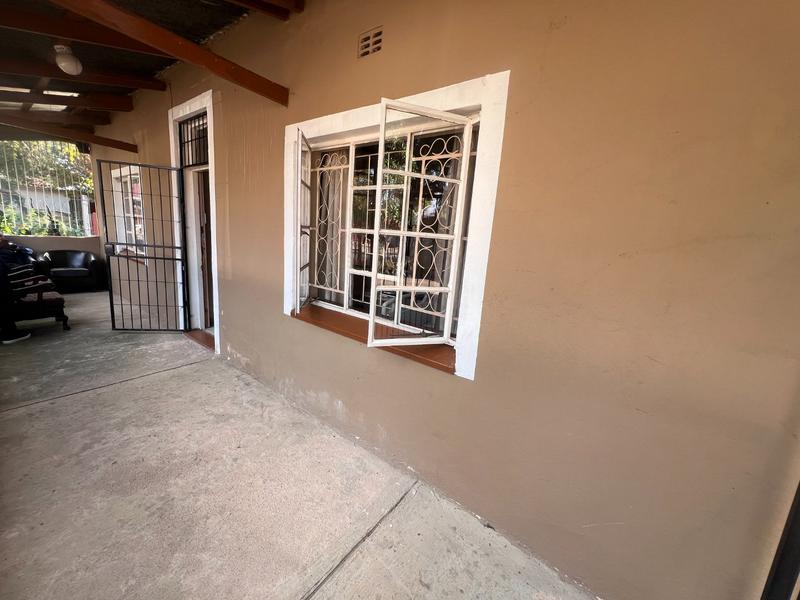 3 Bedroom Property for Sale in Gezina Gauteng