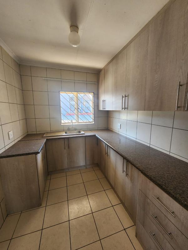 9 Bedroom Property for Sale in Laudium Gauteng