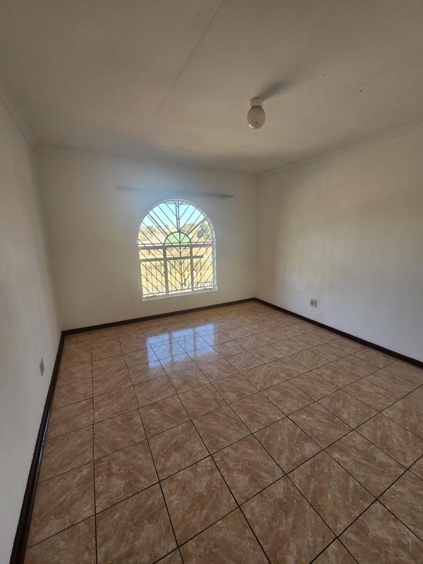 9 Bedroom Property for Sale in Laudium Gauteng