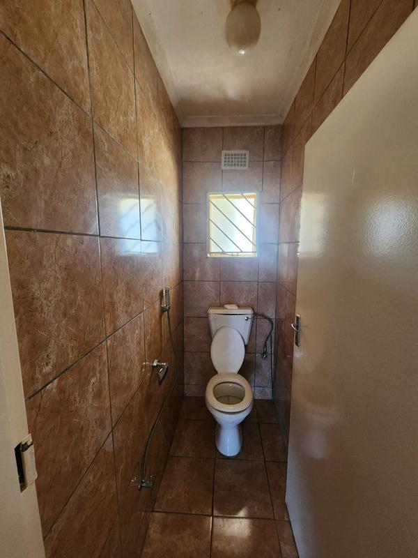 9 Bedroom Property for Sale in Laudium Gauteng