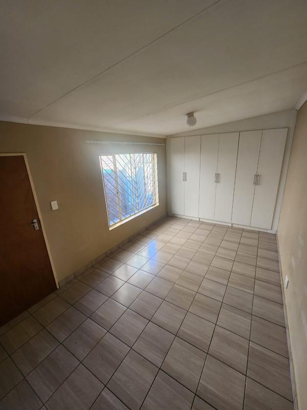 9 Bedroom Property for Sale in Laudium Gauteng