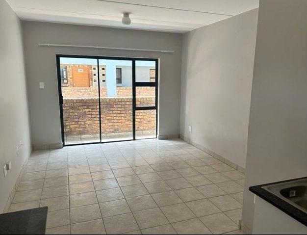 To Let 2 Bedroom Property for Rent in Groblerpark Gauteng