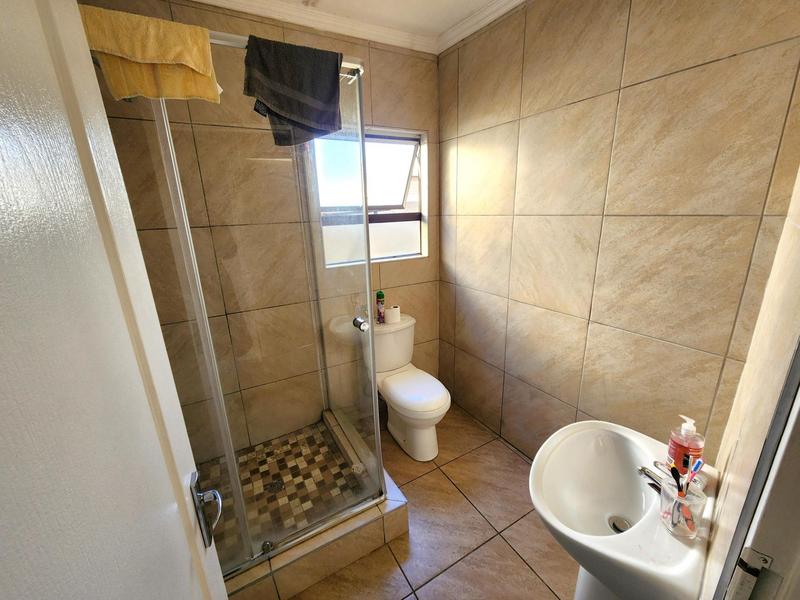 4 Bedroom Property for Sale in Amandasig Gauteng