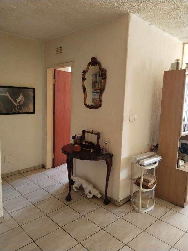 1 Bedroom Property for Sale in Symhurst Gauteng