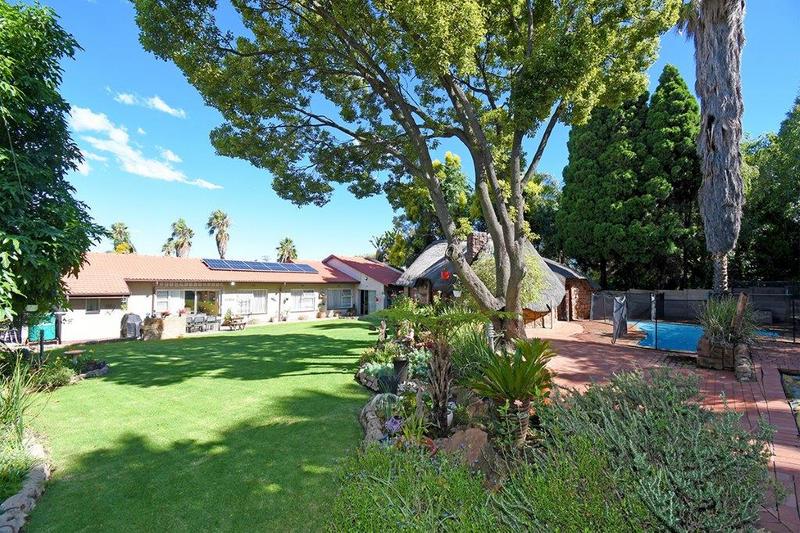 4 Bedroom Property for Sale in Marais Steyn Park Gauteng