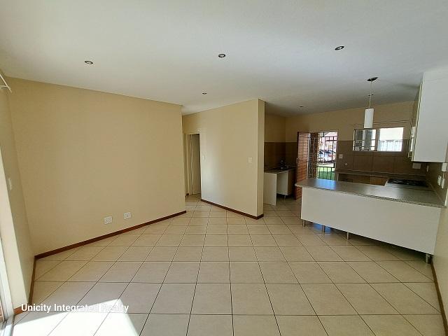 To Let 2 Bedroom Property for Rent in Stone Ridge Gauteng