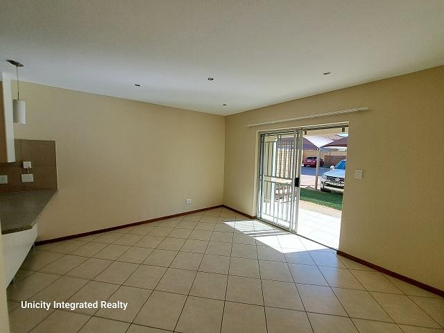 To Let 2 Bedroom Property for Rent in Stone Ridge Gauteng