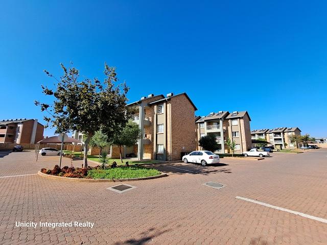 To Let 2 Bedroom Property for Rent in Stone Ridge Gauteng