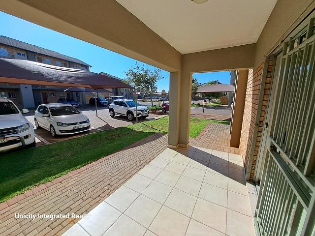 To Let 2 Bedroom Property for Rent in Stone Ridge Gauteng