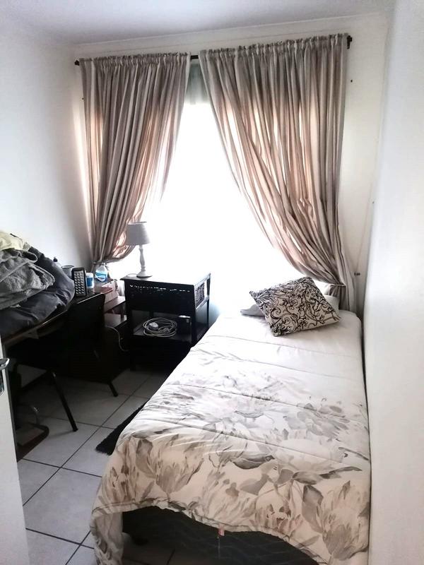 2 Bedroom Property for Sale in Hennopspark Gauteng