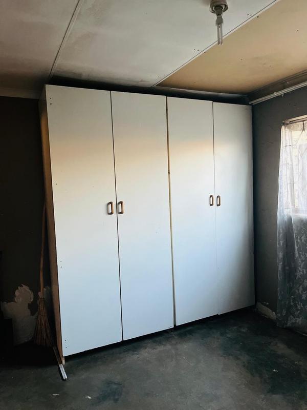 6 Bedroom Property for Sale in Tembisa Gauteng