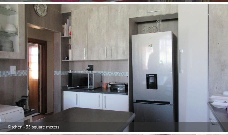 3 Bedroom Property for Sale in Johannesburg Central Gauteng