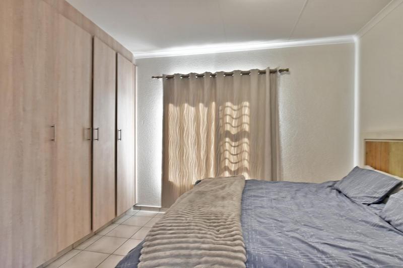 3 Bedroom Property for Sale in New Market Gauteng