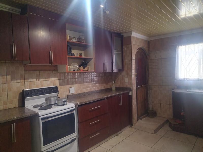 4 Bedroom Property for Sale in Orange Farm Gauteng