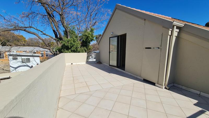 2 Bedroom Property for Sale in Paulshof Gauteng