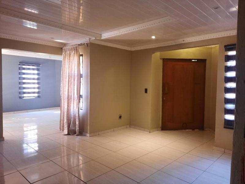 3 Bedroom Property for Sale in Golden Gardens Gauteng