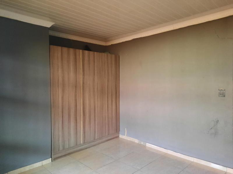 3 Bedroom Property for Sale in Golden Gardens Gauteng