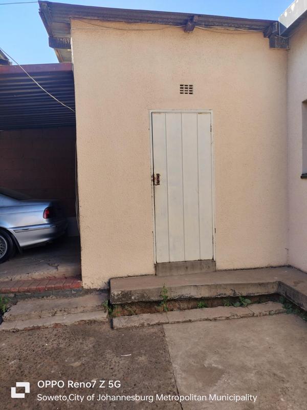 2 Bedroom Property for Sale in Dube Gauteng