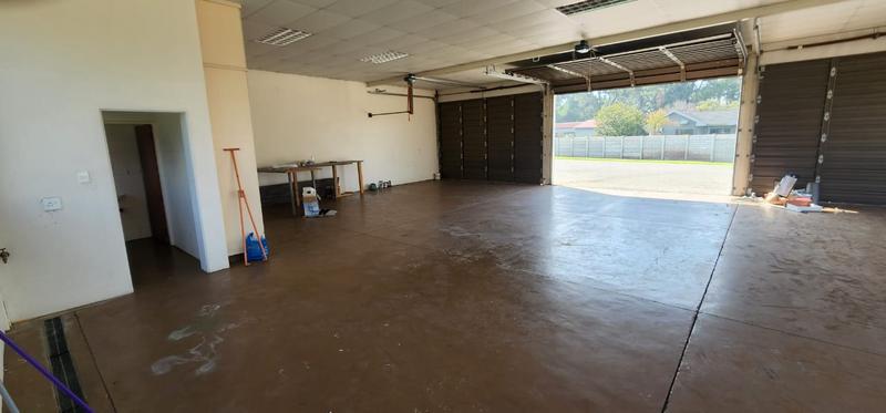 To Let commercial Property for Rent in Kaalplaats Gauteng