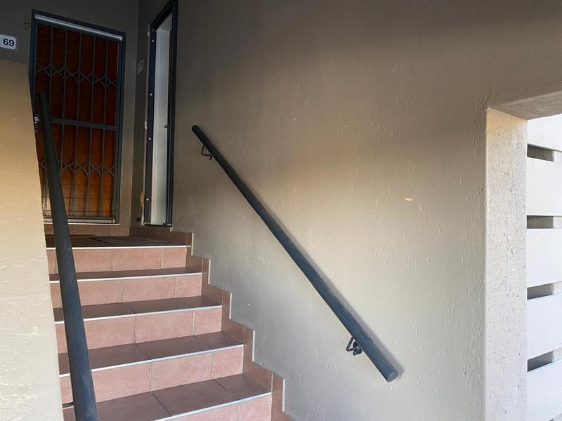 1 Bedroom Property for Sale in Bergbron Gauteng