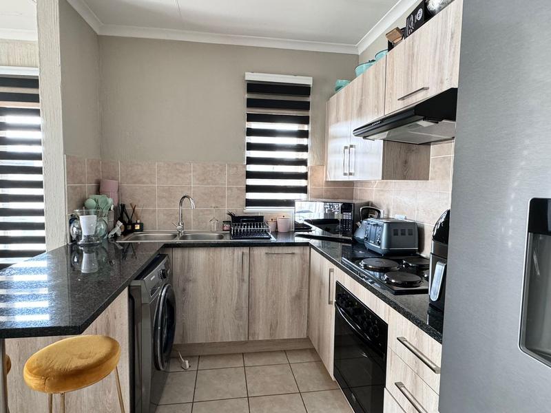 1 Bedroom Property for Sale in Bergbron Gauteng