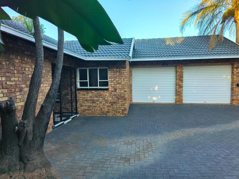 3 Bedroom Property for Sale in Moreleta Park Gauteng