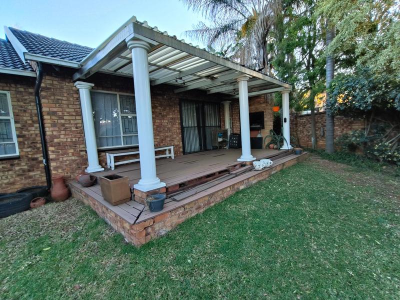 3 Bedroom Property for Sale in Moreleta Park Gauteng