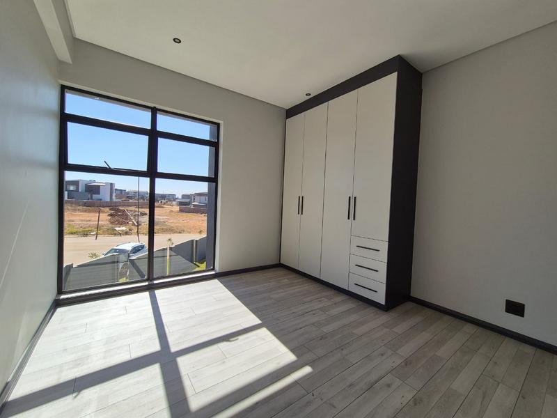 4 Bedroom Property for Sale in Midstream Heights Gauteng