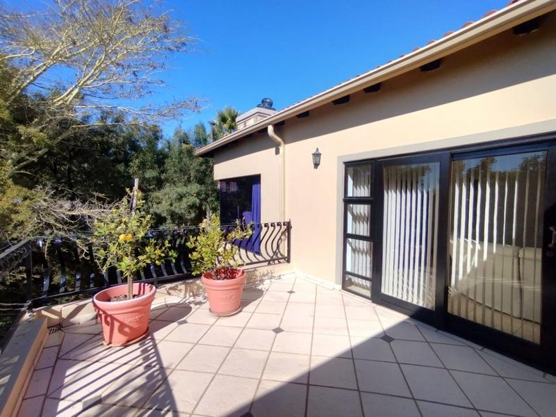 3 Bedroom Property for Sale in Featherbrooke Estate Gauteng