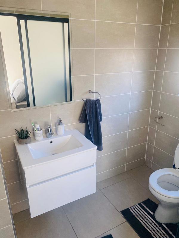 To Let 2 Bedroom Property for Rent in Modderfontein Gauteng