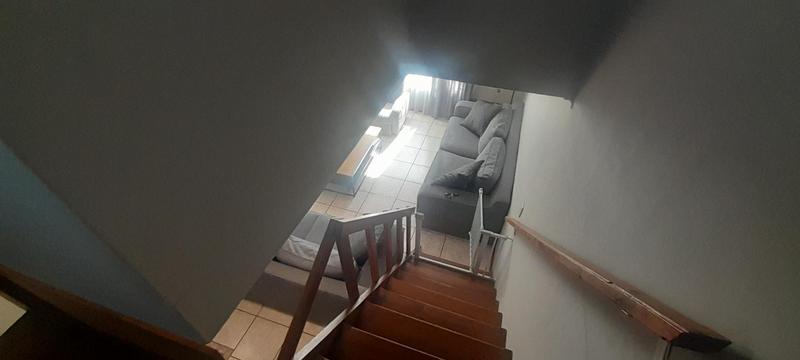 To Let 4 Bedroom Property for Rent in Zwartkop Gauteng