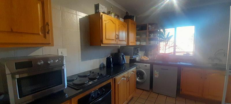 To Let 4 Bedroom Property for Rent in Zwartkop Gauteng