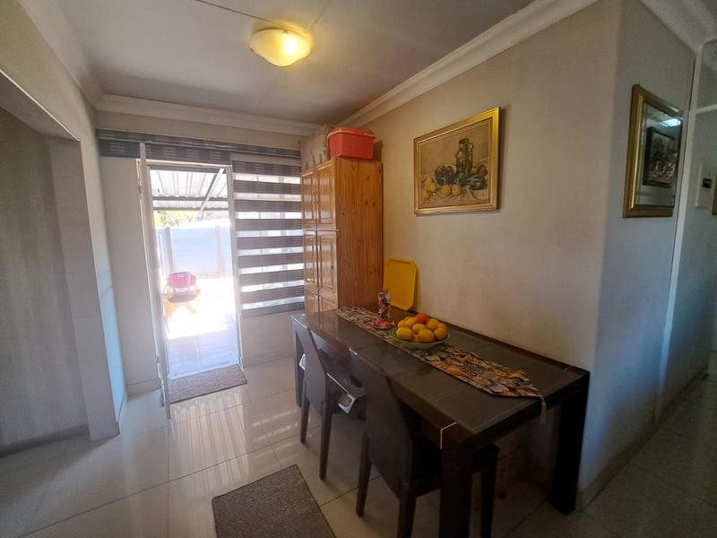 3 Bedroom Property for Sale in Heuweloord Gauteng