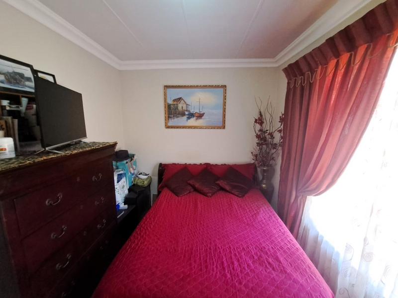 3 Bedroom Property for Sale in Heuweloord Gauteng