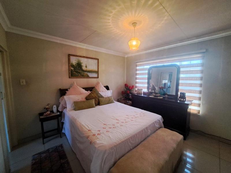 3 Bedroom Property for Sale in Heuweloord Gauteng