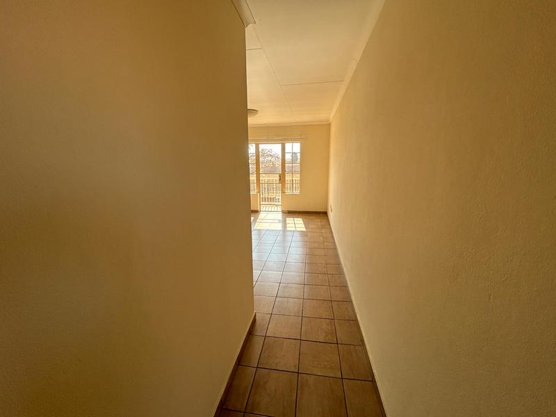 2 Bedroom Property for Sale in The Reeds Gauteng