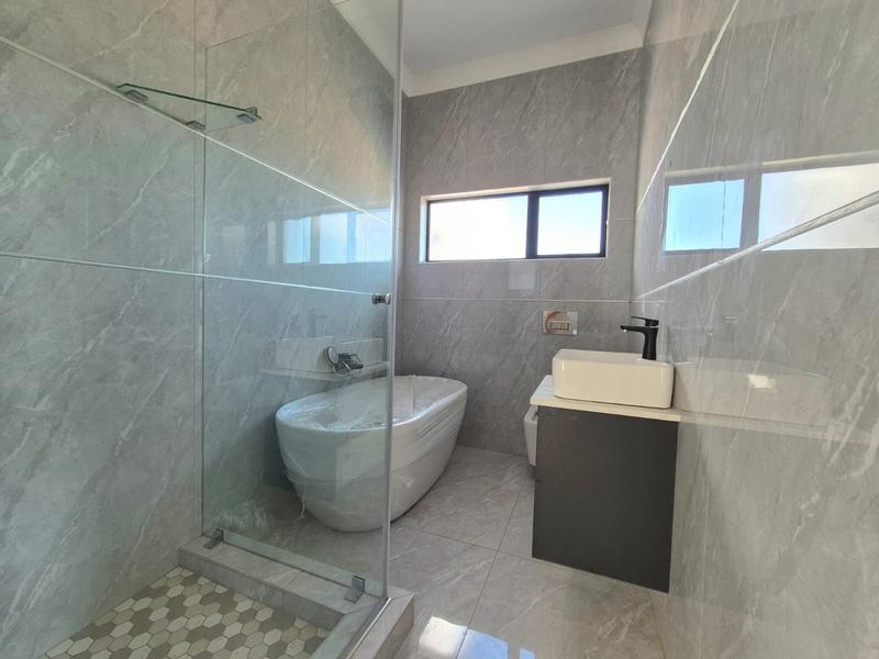 4 Bedroom Property for Sale in Midstream Heights Gauteng