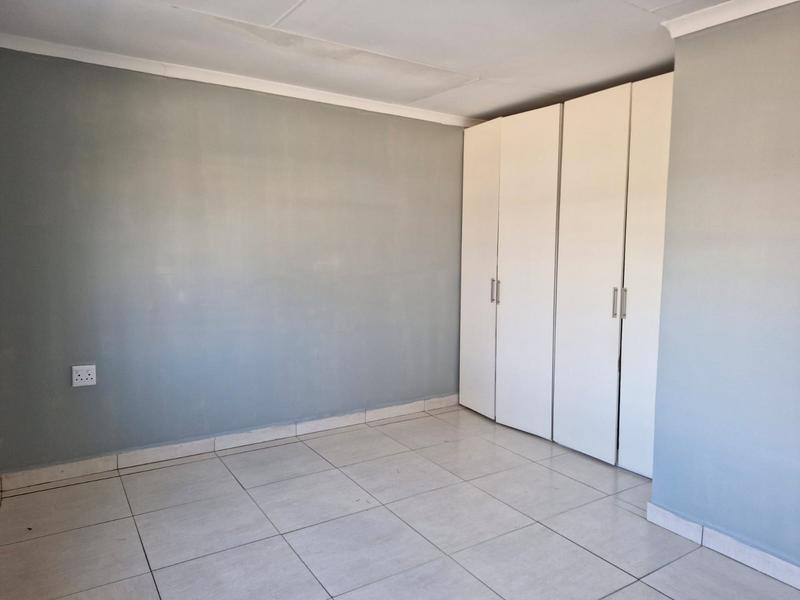 To Let 2 Bedroom Property for Rent in New Modder Gauteng