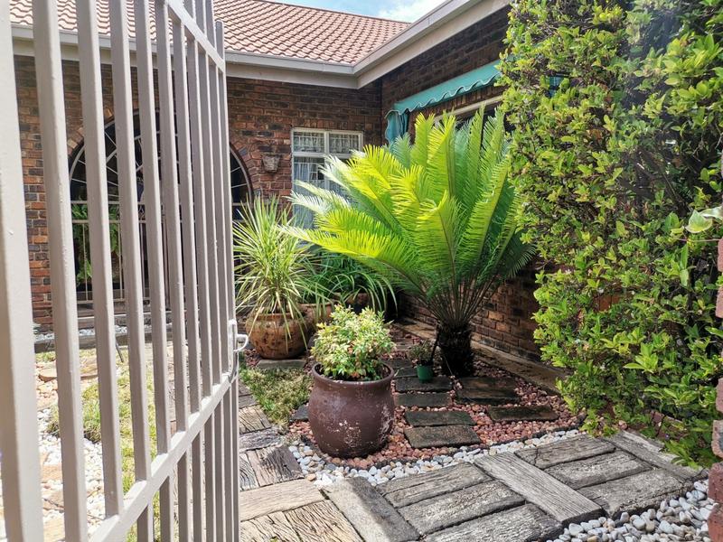 4 Bedroom Property for Sale in Vanderbijlpark Gauteng