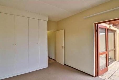 To Let 2 Bedroom Property for Rent in Sunninghill Gauteng