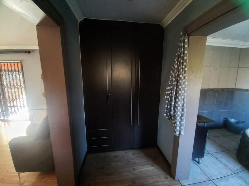 0 Bedroom Property for Sale in Zandfontein AH Gauteng