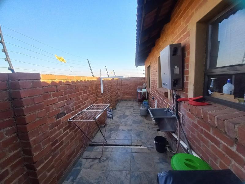 0 Bedroom Property for Sale in Zandfontein AH Gauteng