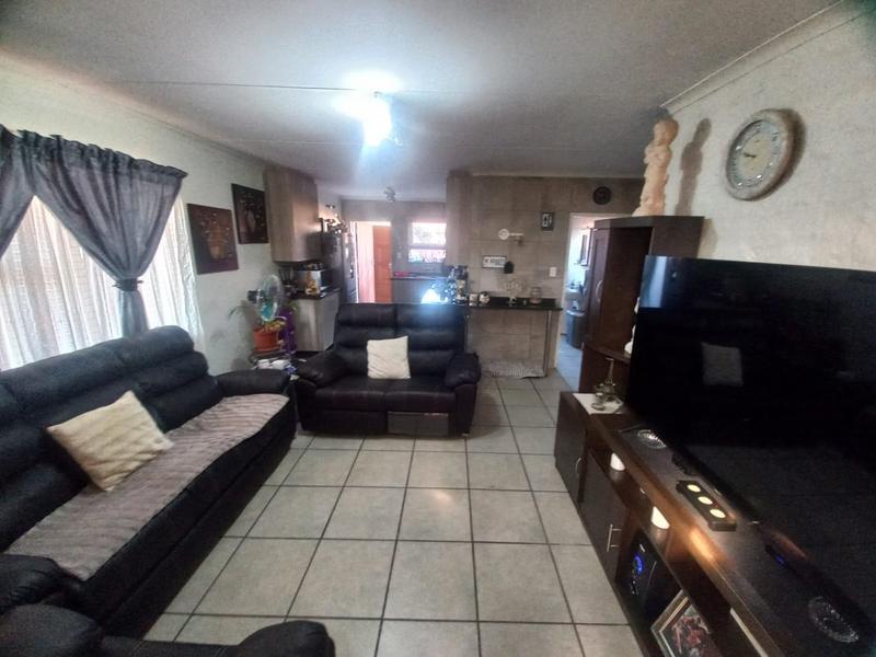 0 Bedroom Property for Sale in Zandfontein AH Gauteng