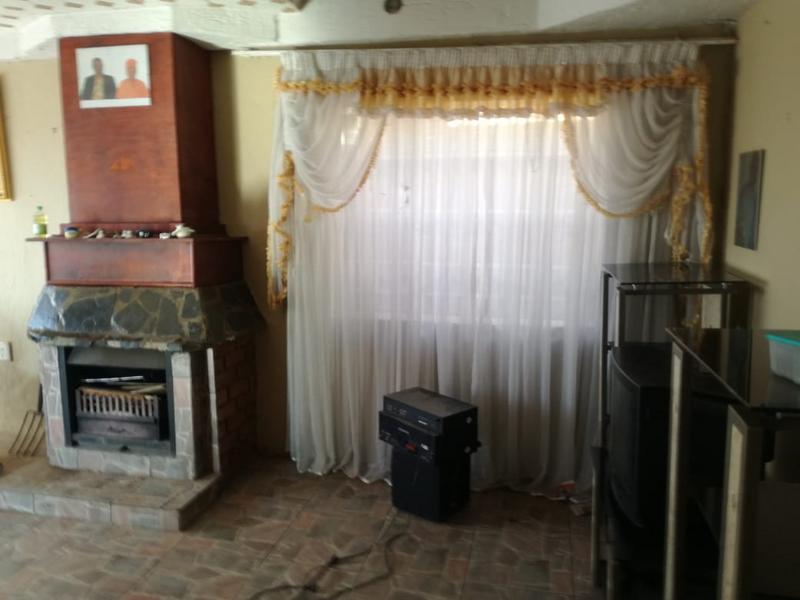 3 Bedroom Property for Sale in Toekomsrus Gauteng