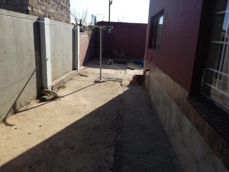 3 Bedroom Property for Sale in Toekomsrus Gauteng